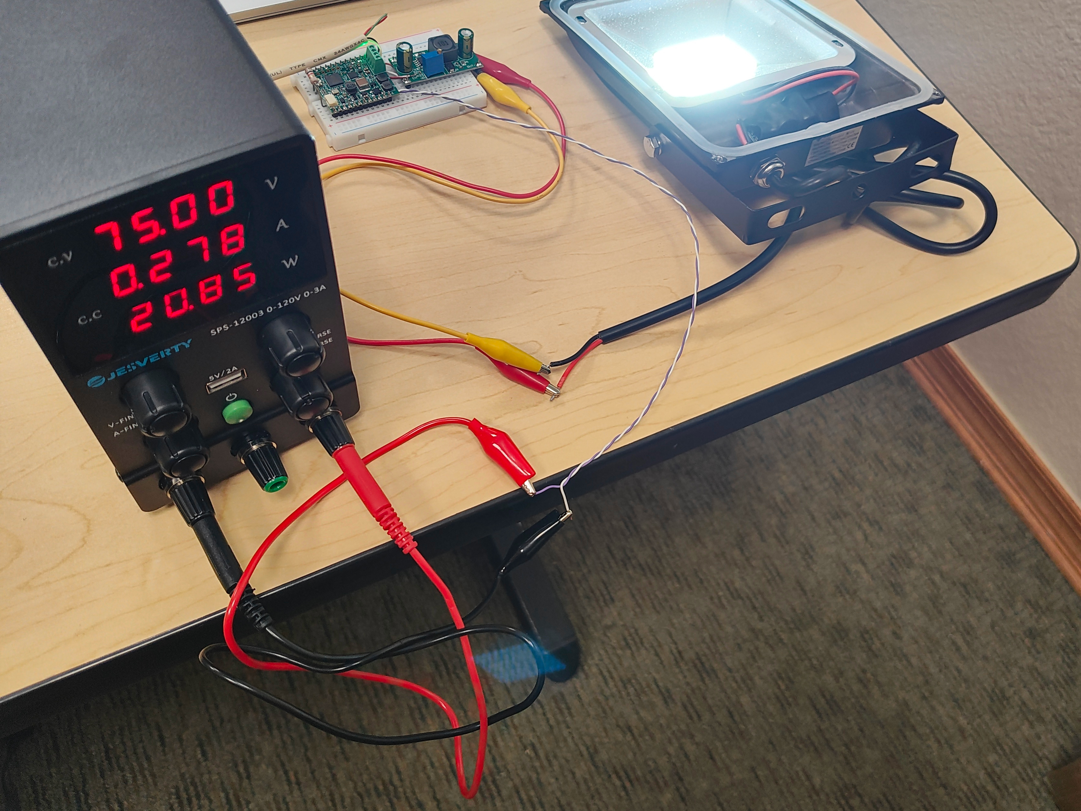 A ManT1S powered from a bench power supply set to 75 V